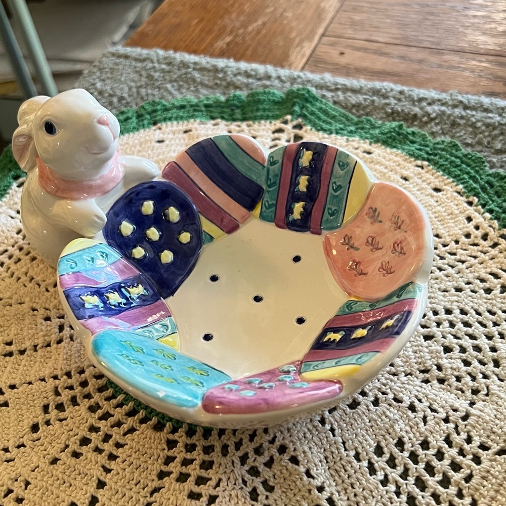 Vintage 1997 Easter Patchwork Ceramic Colorful Bunny Bowl